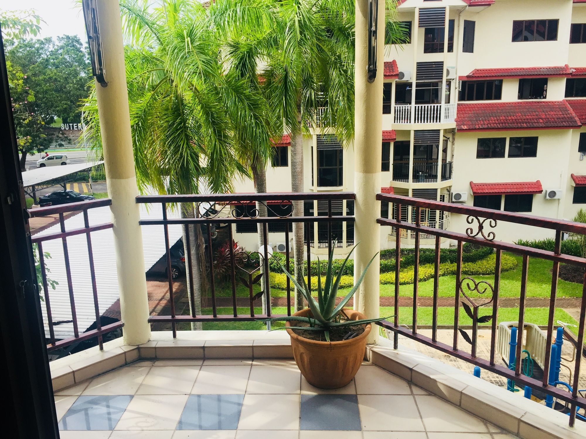 Kk City Homesuite At Kk City Center 1 كوتا كينابالو المظهر الخارجي الصورة